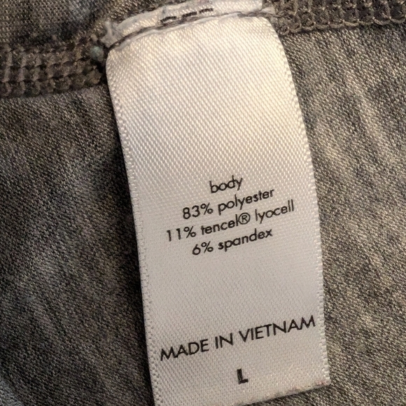 LUCY Long Sleeve Grey Top Scoop Neck Yoga Workout Heather Marl Garnet Hill - Picture 3 of 8